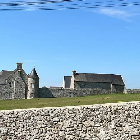 Charmante Maison Du Vieux Coutainville, A 15mn A Pied De La Mer, Classee 3 Etoiles Feriehus *